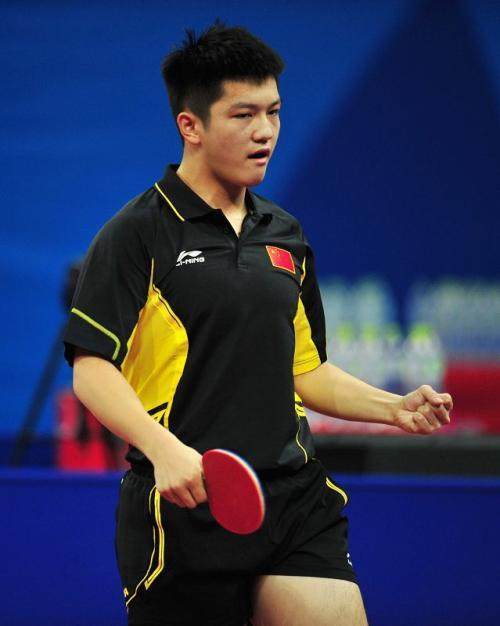 赛中继续为 赛中继续为