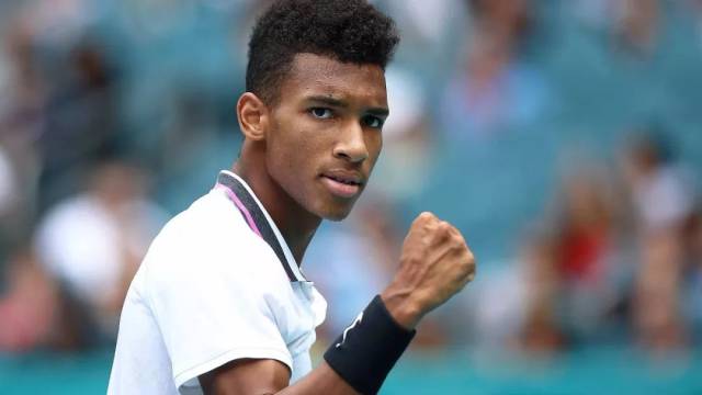 实力更是不 实力更是不